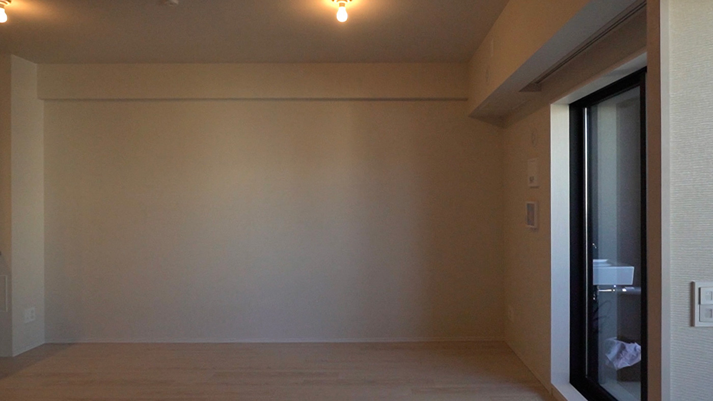 Before - リノベーション前のLD壁面の様子