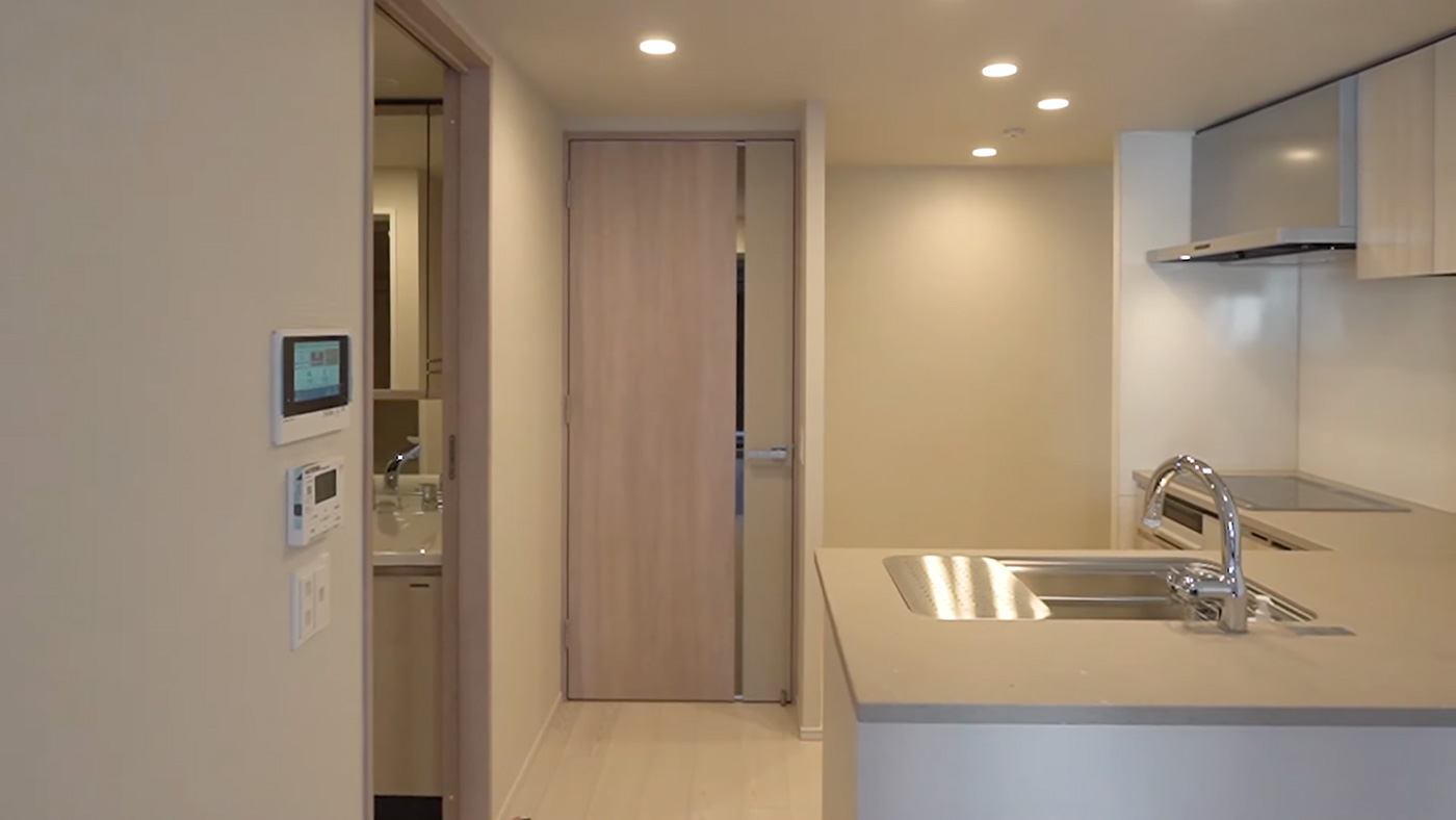 Before - リノベーション前のキッチンの様子