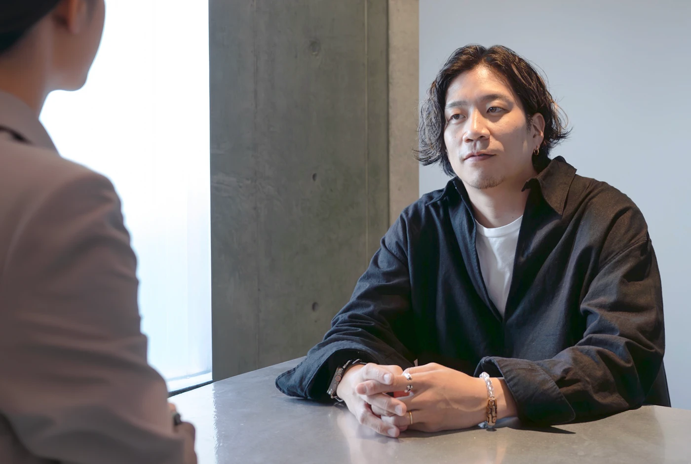 リノベーションについて熱く語る宮本嘉明（株式会社nine for）